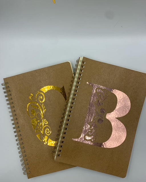 Personalisierte Hefte – Dein Name. Dein Stil. Deine Seiten.