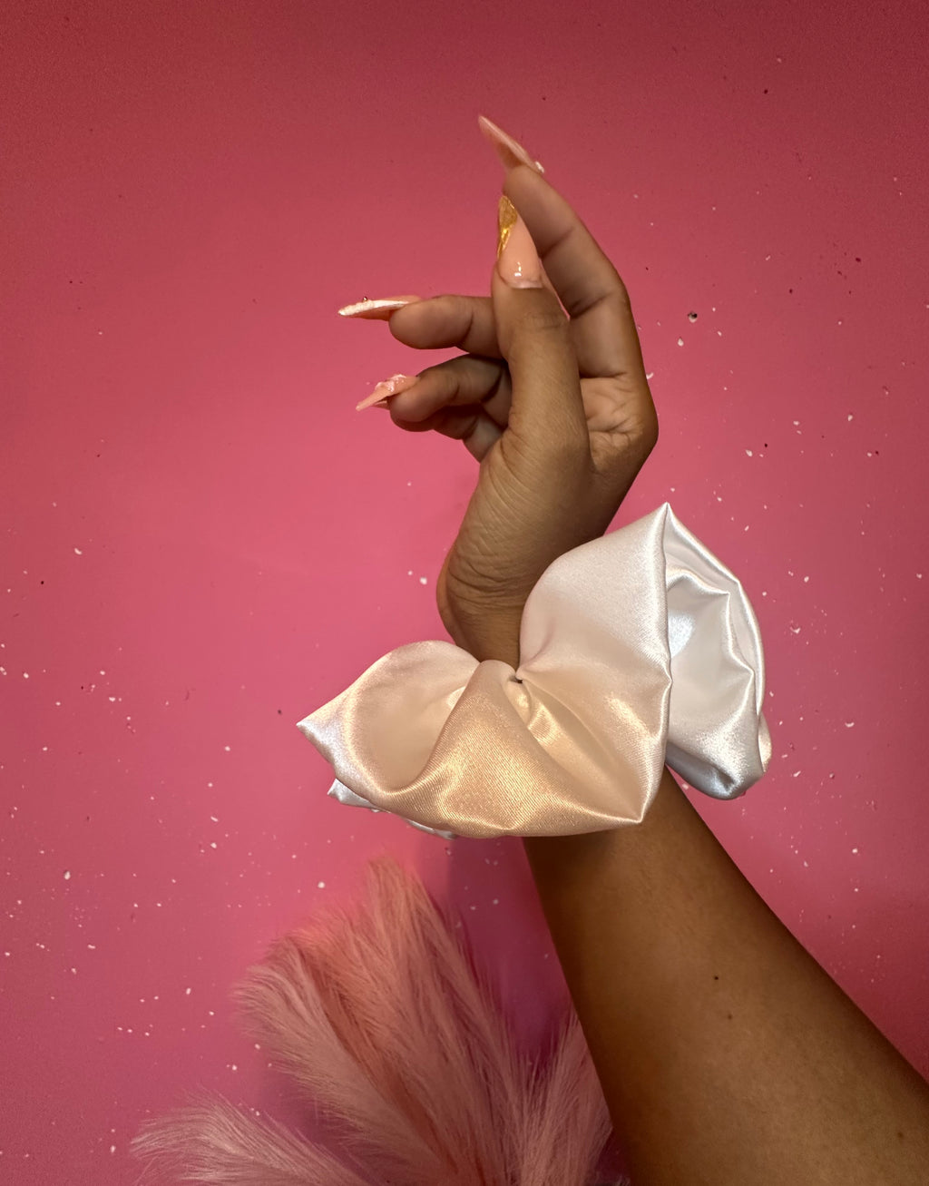 Scrunchies White Heaven